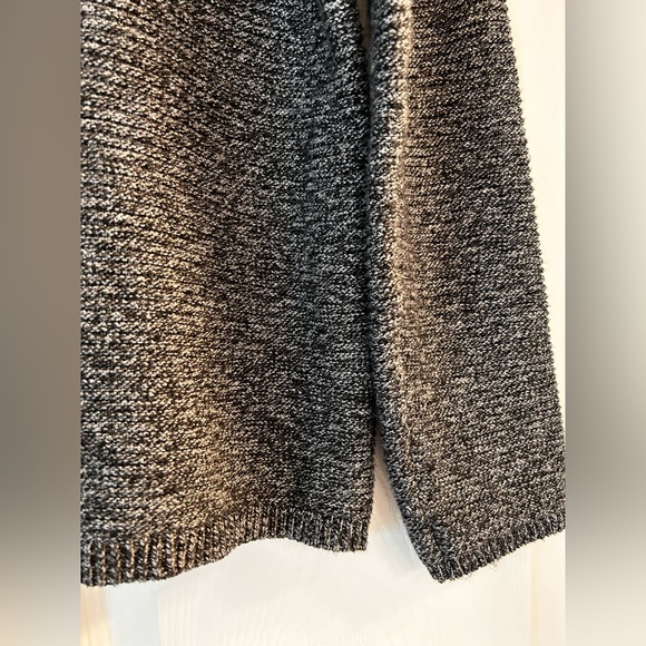 J. Jill Pure Jill NWOT Women’s Black and Gray Heather Cotton Sweater Sz XS New - Picture 3 of 5